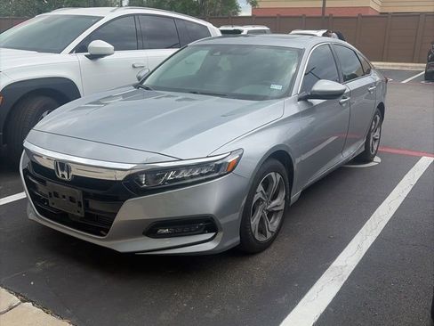 Used 2019 Honda Accord EX image 1