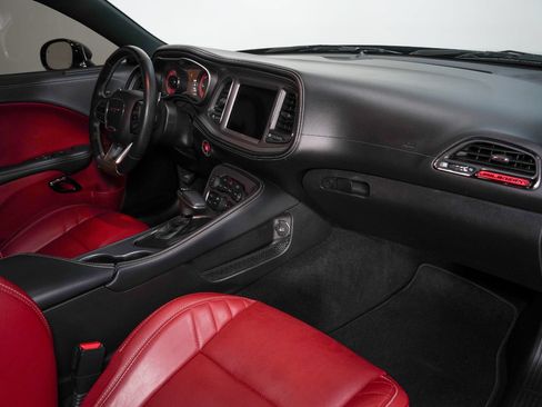 Used 2023 Dodge Challenger SRT Hellcat RWD image 27