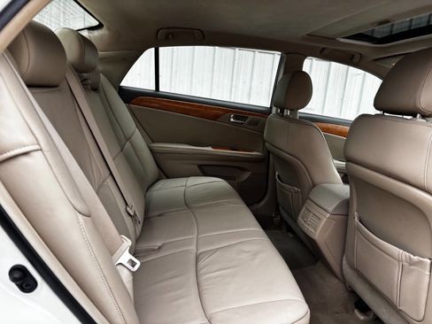 Used 2005 Toyota Avalon XLS image 31