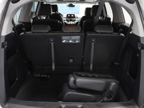Used 2023 Honda Odyssey Touring image 18