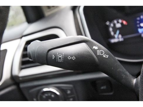 Used 2020 Ford Fusion SE w/ Equipment Group 151A image 17