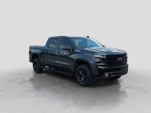 Used 2020 Chevrolet Silverado 1500 LT Trail Boss AWD/4WD image 2