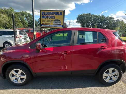 Used 2015 Chevrolet Trax LS AWD/4WD image 9