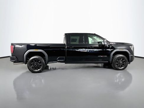 New 2026 GMC Sierra 3500 AT4 w/ AT4 Premium Plus Package AWD/4WD image 8