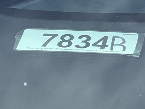 Used 2025 Chevrolet Equinox EV LT w/ Convenience Package image 33