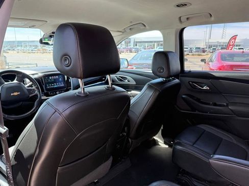 Used 2019 Chevrolet Traverse LT image 7