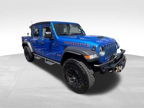 Used 2023 Jeep Gladiator Mojave w/ Cold Weather Group AWD/4WD image 11