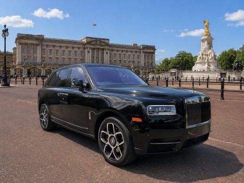 Used 2023 Rolls-Royce Cullinan Black Badge w/ Driver's Package AWD/4WD image 13