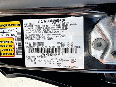 Used 2020 Ford Fusion Titanium AWD/4WD image 30