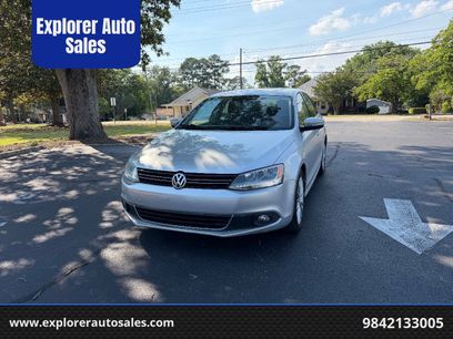 Used 2011 Volkswagen Jetta SEL