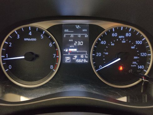Used 2023 Nissan Kicks S FWD image 23