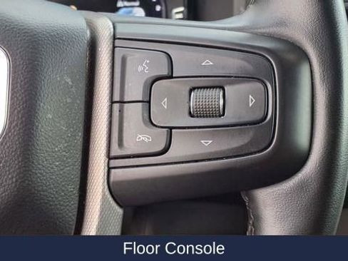 Used 2024 GMC Yukon XL Denali RWD image 28