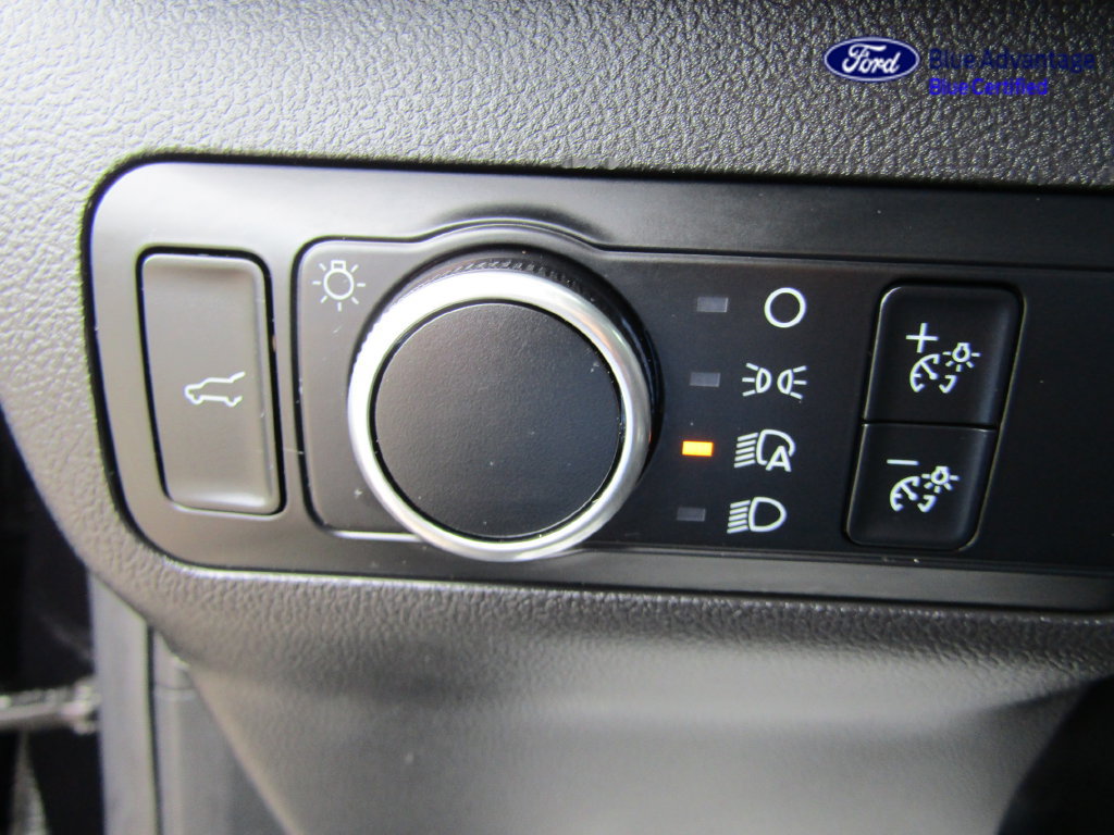 Certified 2024 Ford Escape ST-Line AWD/4WD image 31