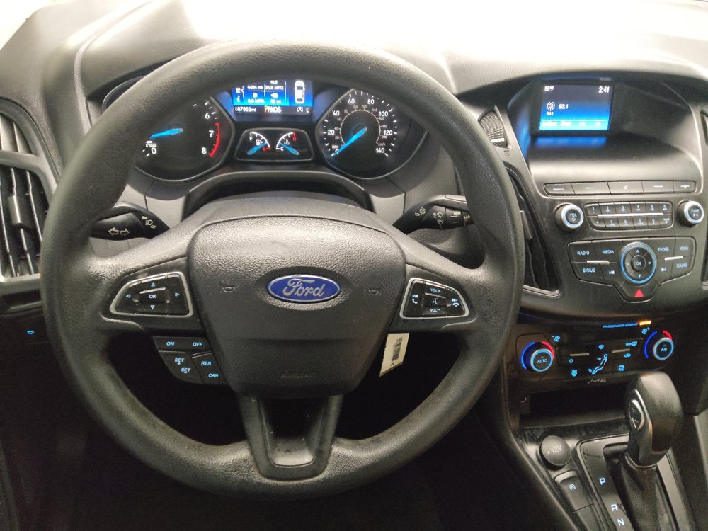 Used 2018 Ford Focus SE FWD image 22