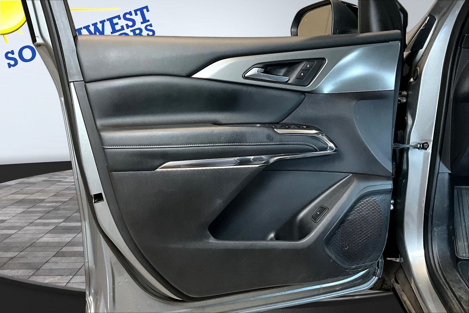 Used 2026 Chevrolet Traverse LT AWD/4WD image 21