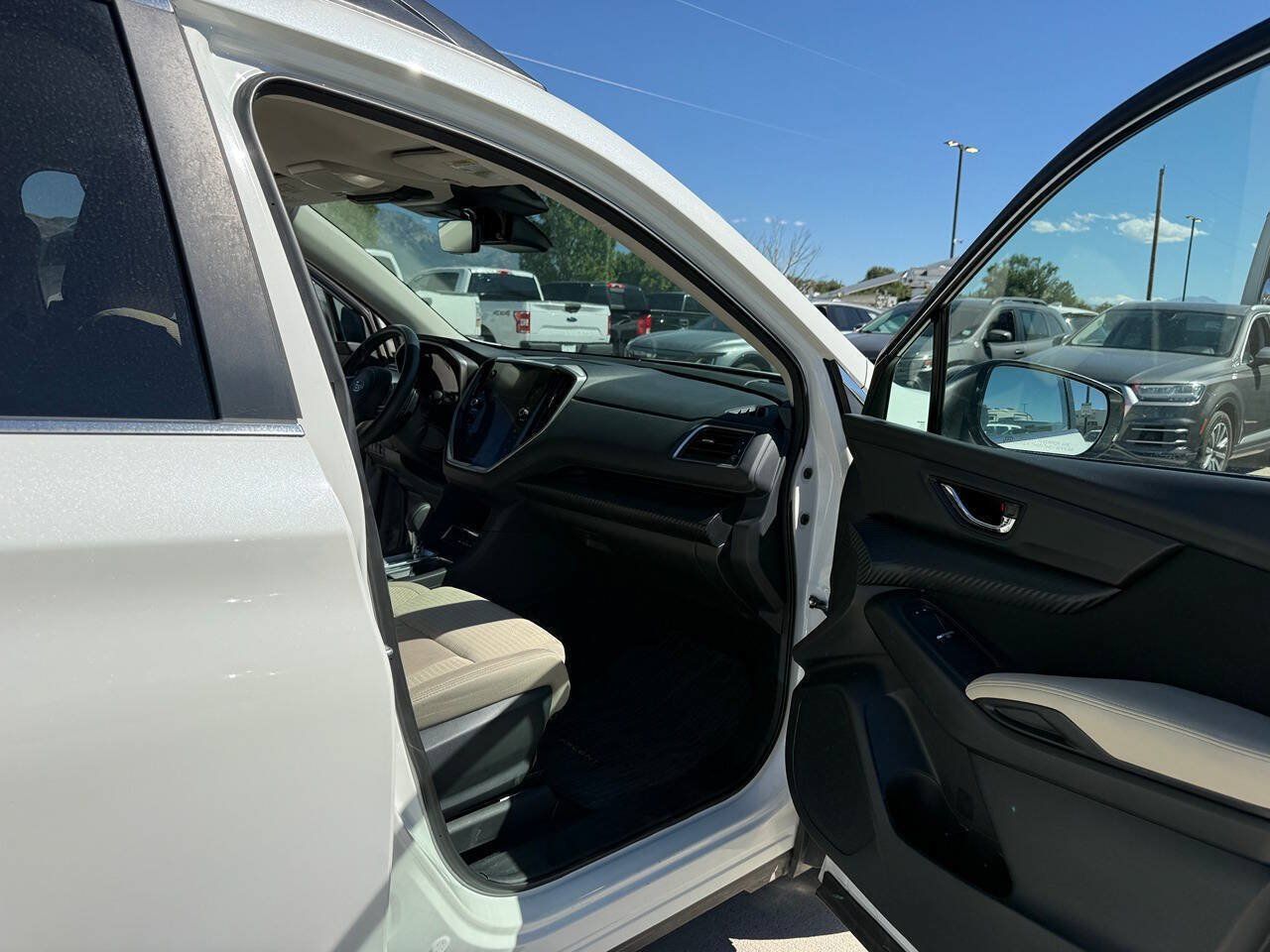 Used 2025 Subaru Ascent Premium AWD/4WD image 18