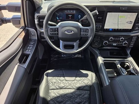 New 2026 Ford F250 Lariat w/ Black Appearance Package AWD/4WD image 16