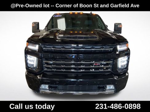 Used 2022 Chevrolet Silverado 3500 LTZ w/ Z71 Chrome Sport Edition AWD/4WD image 8