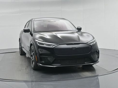 Used 2023 Ford Mustang Mach-E GT image 24