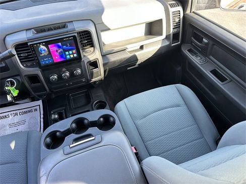 Used 2013 RAM 2500 Tradesman w/ Chrome Appearance Group image 14