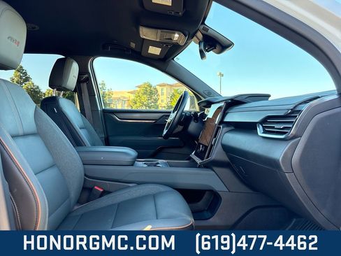 Used 2025 GMC Acadia AT4 w/ LPO, Floor Liner Package image 22