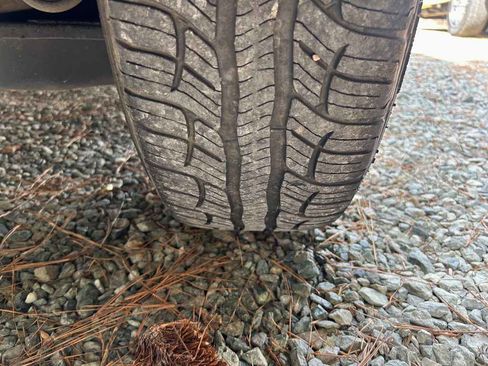 Used 2015 Toyota RAV4 XLE image 19
