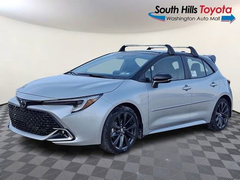 New 2026 Toyota Corolla XSE image 3