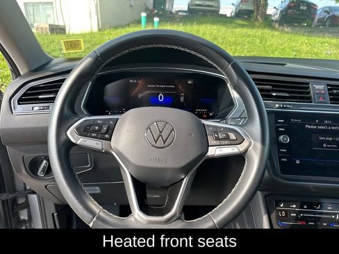 Used 2023 Volkswagen Tiguan SE AWD/4WD image 15