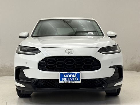 Certified 2023 Honda HR-V EX-L image 3