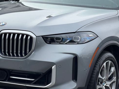 Certified 2024 BMW X5 sDrive40i image 11