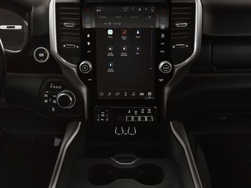 New 2026 RAM 1500 4x4 Crew Cab image 34