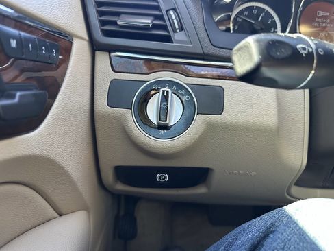 Used 2010 Mercedes-Benz E 350 Coupe image 17