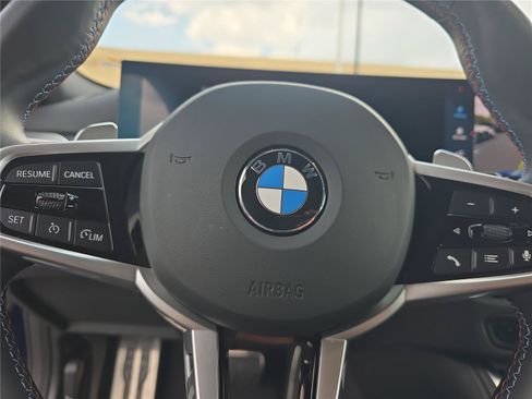 Used 2025 BMW M240i Coupe RWD image 19