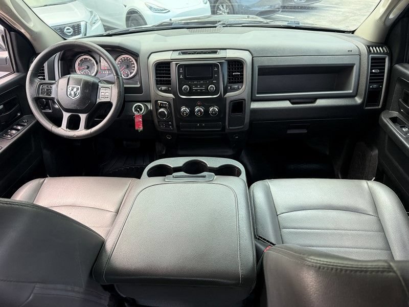 Used 2020 RAM 1500 Tradesman w/ Chrome Appearance Group AWD/4WD image 18