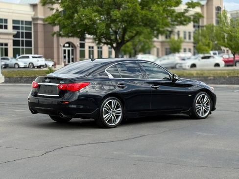 Used 2016 INFINITI Q50 3.0t Premium w/ Driver Assistance Package RWD image 5