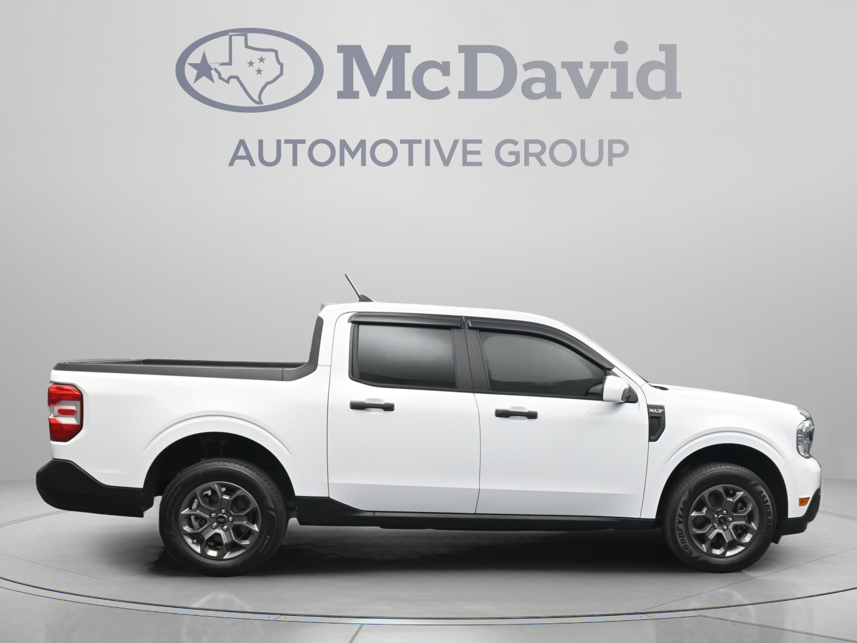 Used 2023 Ford Maverick XLT w/ XLT Luxury Package FWD image 9