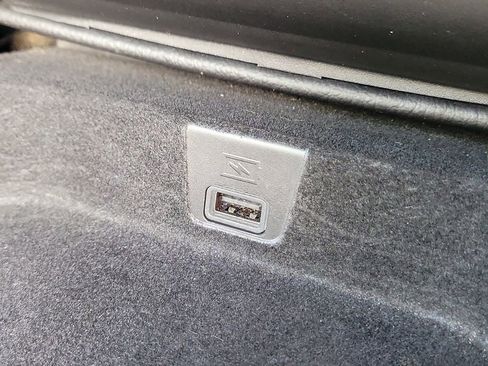 Used 2023 RAM 1500 Laramie AWD/4WD image 42