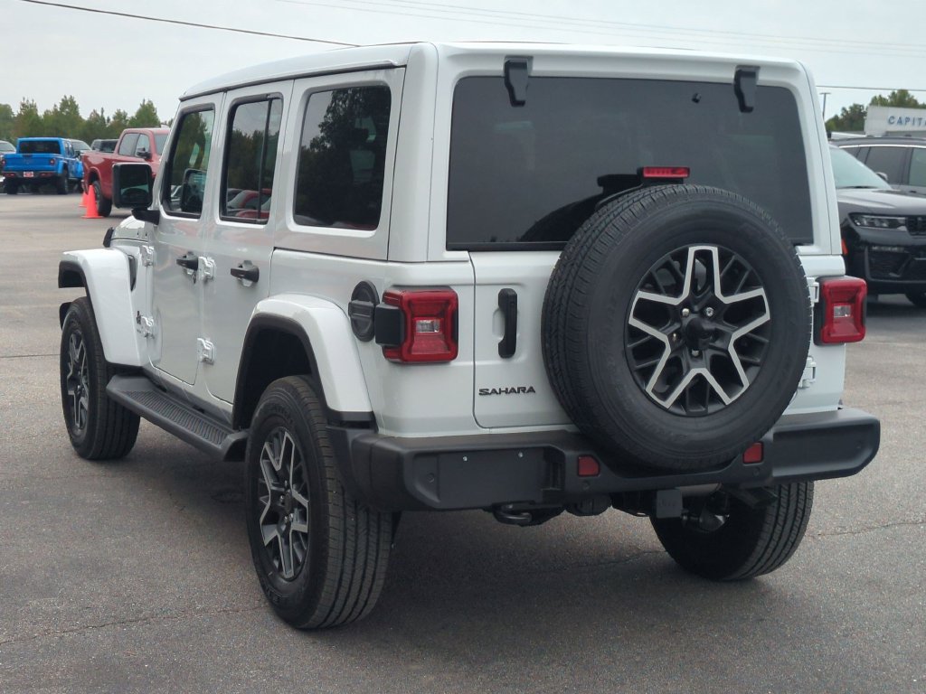 New 2027 Jeep Wrangler Unlimited Sahara AWD/4WD image 6