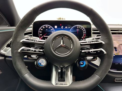 Certified 2025 Mercedes-Benz E 53 AMG e 4MATIC Sedan image 28