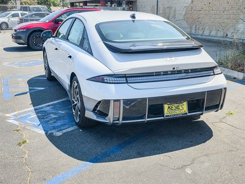 New 2025 Hyundai Ioniq 6 SEL image 6