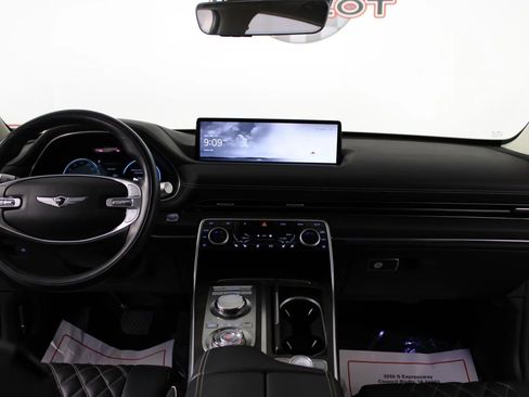 Used 2023 Genesis GV80 3.5T w/ Prestige Package image 11
