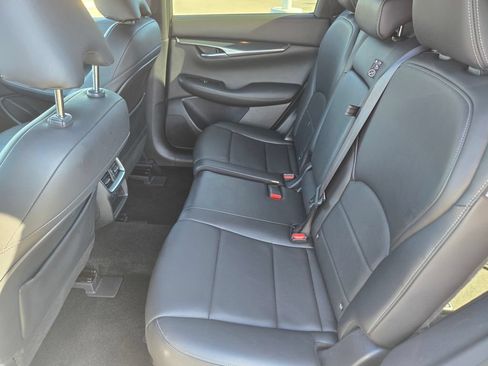 Used 2023 INFINITI QX50 Sport FWD image 14