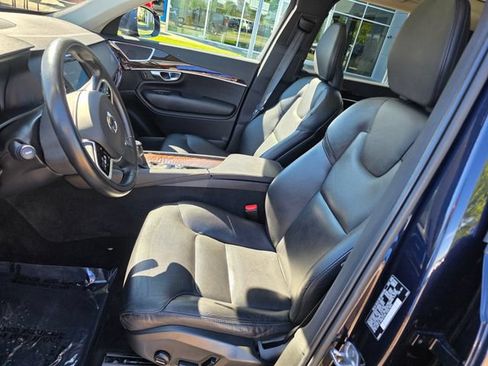 Used 2019 Volvo XC90 T6 Momentum w/ Protection Package Premier AWD/4WD image 25