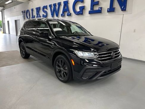Used 2024 Volkswagen Tiguan SE AWD/4WD image 5