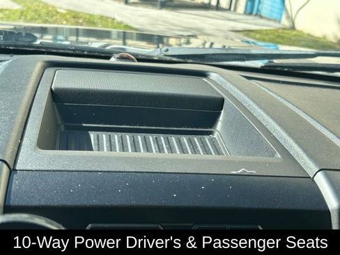 Used 2015 Ford F150 XLT w/ Equipment Group 302A Luxury image 25