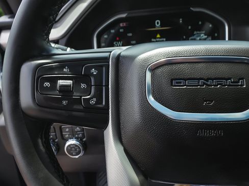 Used 2026 GMC Sierra 2500 Denali w/ Denali Reserve Package AWD/4WD image 21