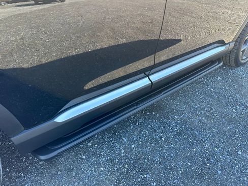 Used 2023 Honda Pilot Elite image 21