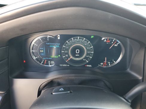 Used 2017 Cadillac Escalade ESV Platinum image 35