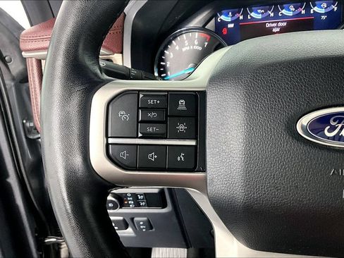 Used 2024 Ford Expedition Max Limited AWD/4WD image 18