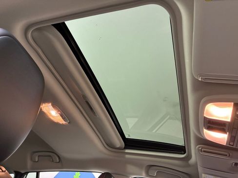 Used 2025 Subaru Crosstrek 2.5i Limited image 28